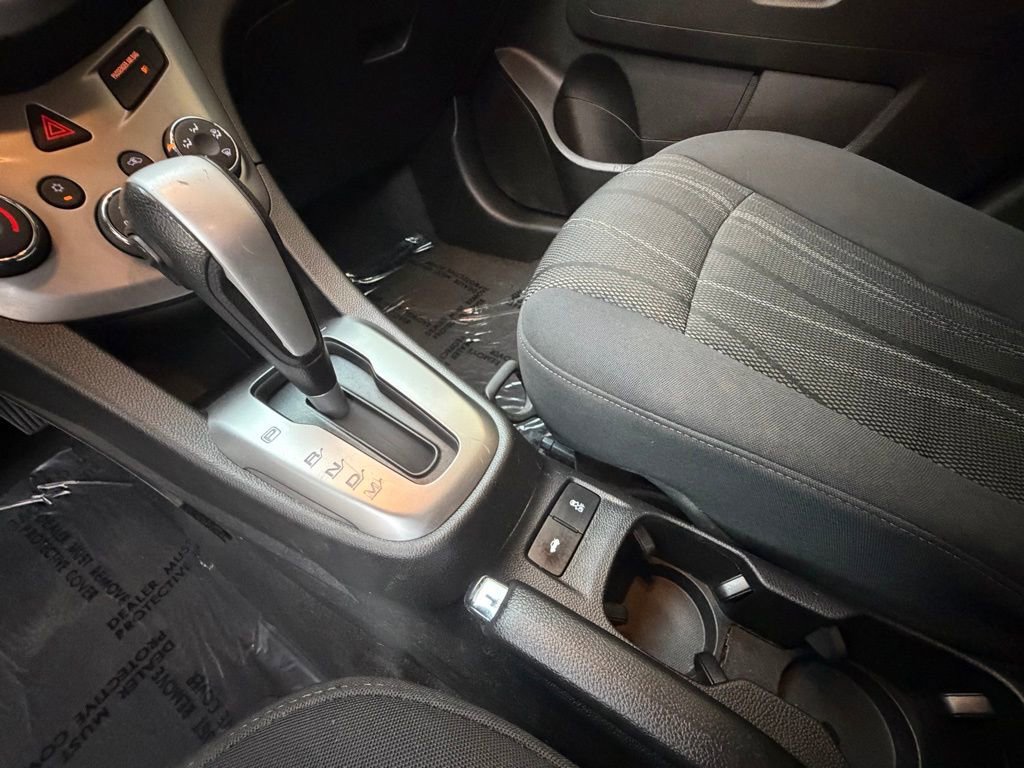 Used 2017 Chevrolet Sonic LT FWD image 19