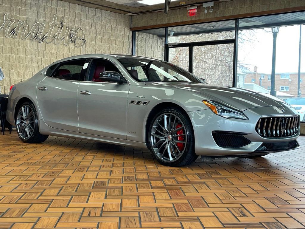 Used 2018 Maserati Quattroporte S GranSport Q4 AWD/4WD image 9