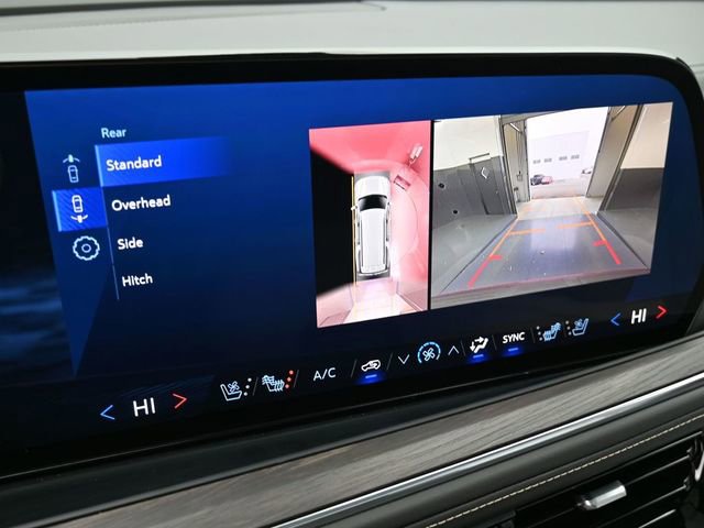 New 2025 Chevrolet Suburban Premier image 35