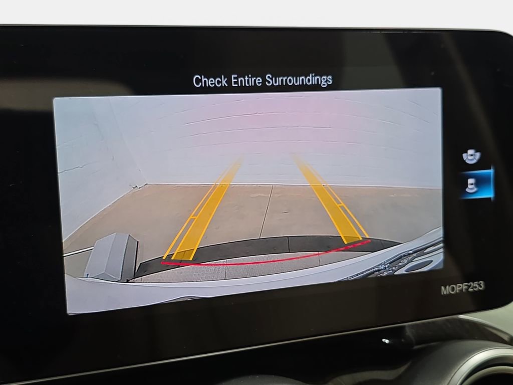 Used 2020 Mercedes-Benz GLC 300 4MATIC image 23