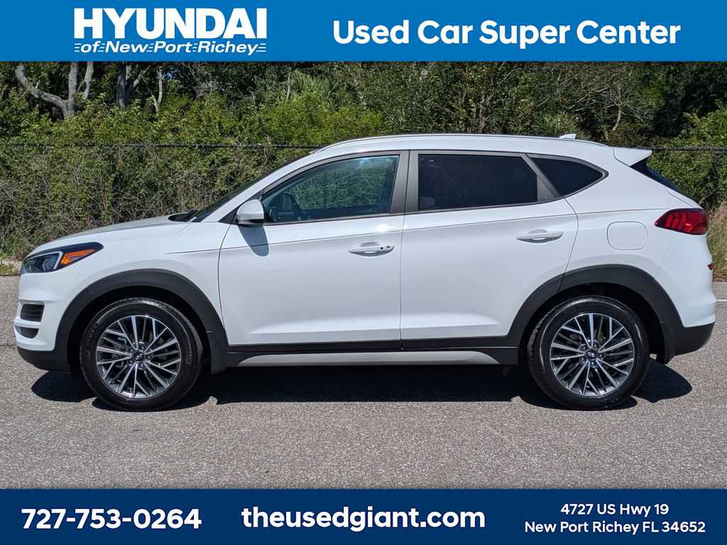 Certified 2021 Hyundai Tucson SEL w/ Cargo Package FWD image 2