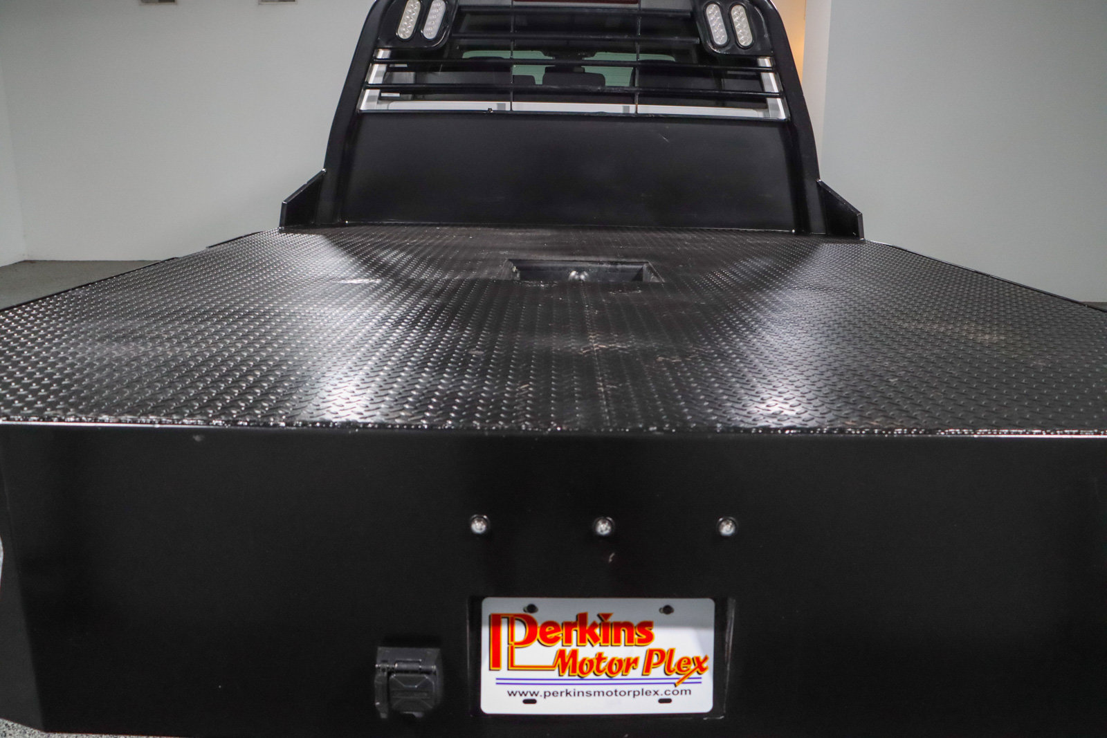 Used 2025 Chevrolet Silverado 3500 W/T w/ WT Convenience Package AWD/4WD image 8