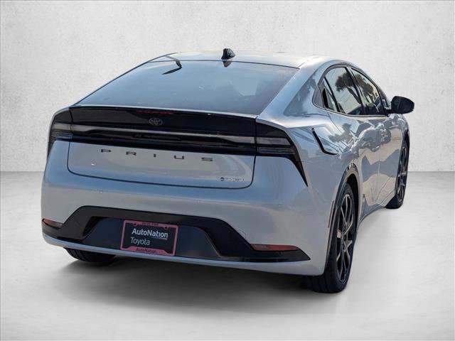 New 2026 Toyota Prius Plug-In Hybrid FWD image 2