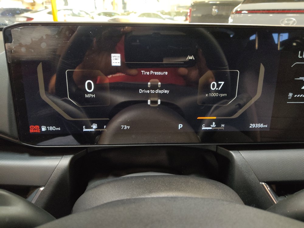 Used 2025 Kia K4 EX FWD image 23
