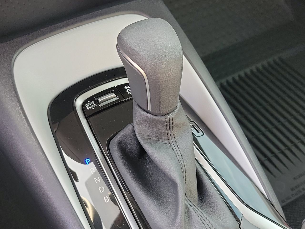 New 2026 Toyota Corolla SE image 26