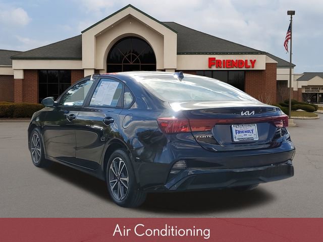 Used 2022 Kia Forte LXS w/ LXS Technology Package image 3