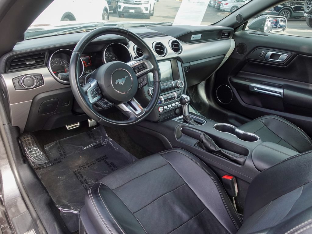 Used 2018 Ford Mustang Premium RWD image 12