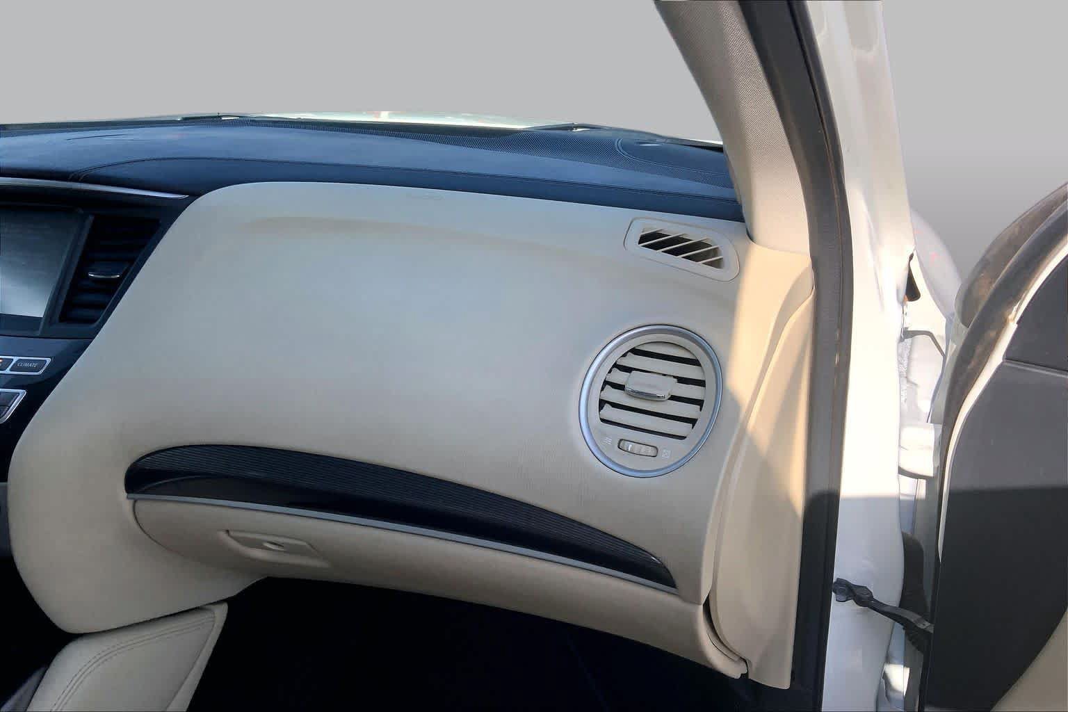 Used 2019 INFINITI QX60 Luxe w/ Essential Package AWD/4WD image 19