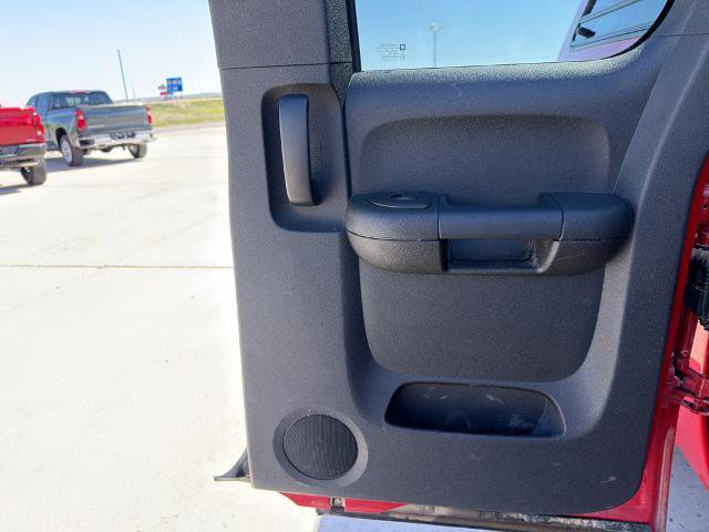 Used 2011 Chevrolet Silverado 1500 LT w/ All-Star Edition AWD/4WD image 16