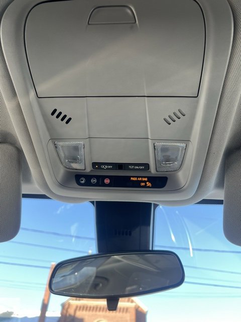 Used 2023 Chevrolet Equinox LT image 37