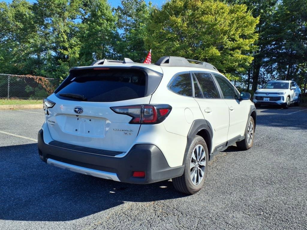 Used 2024 Subaru Outback Limited XT image 3