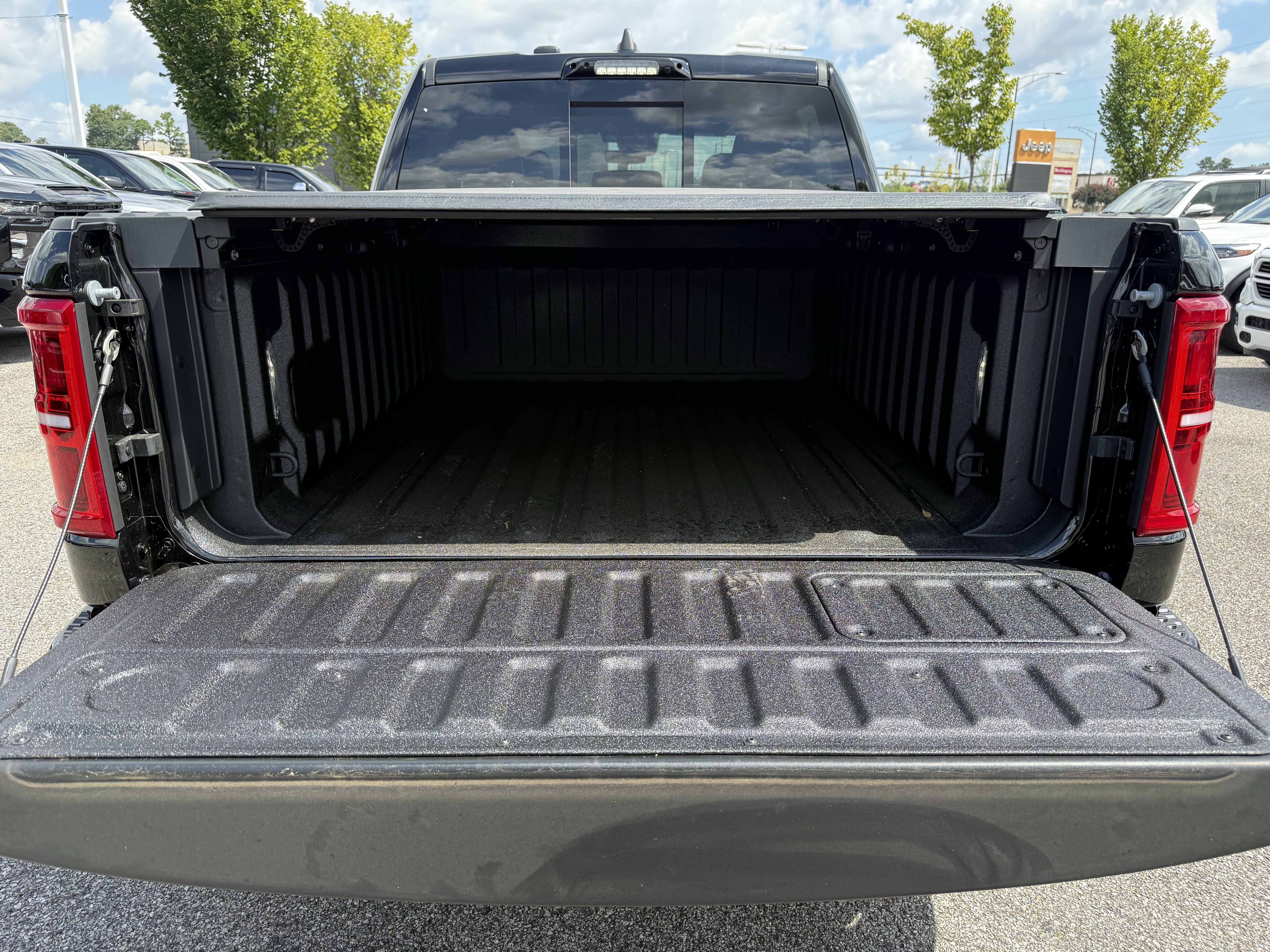 New 2026 RAM 1500 Limited AWD/4WD image 33
