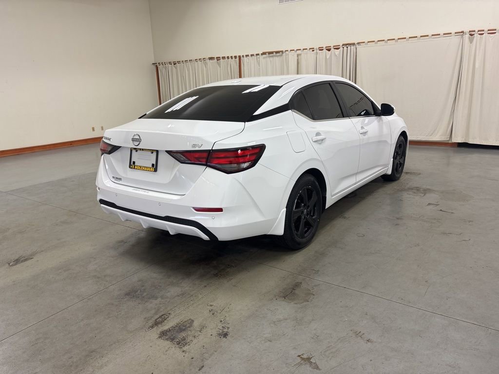 Used 2024 Nissan Sentra SV image 8
