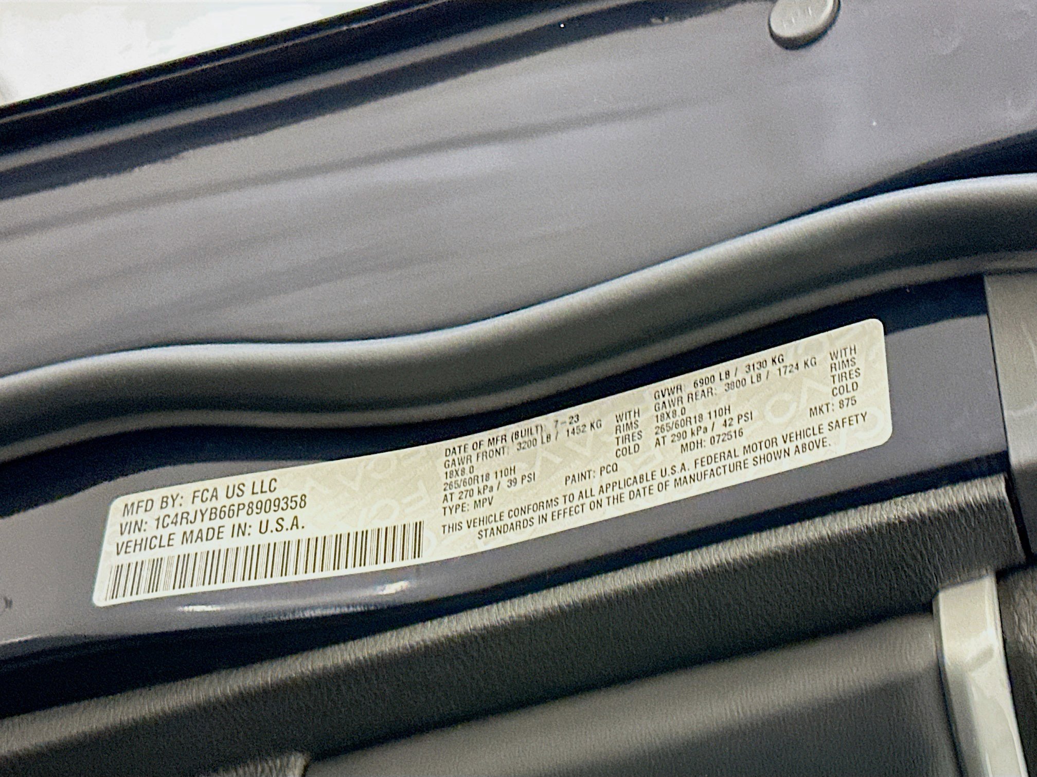 Used 2023 Jeep Grand Cherokee 4WD 4xe image 12