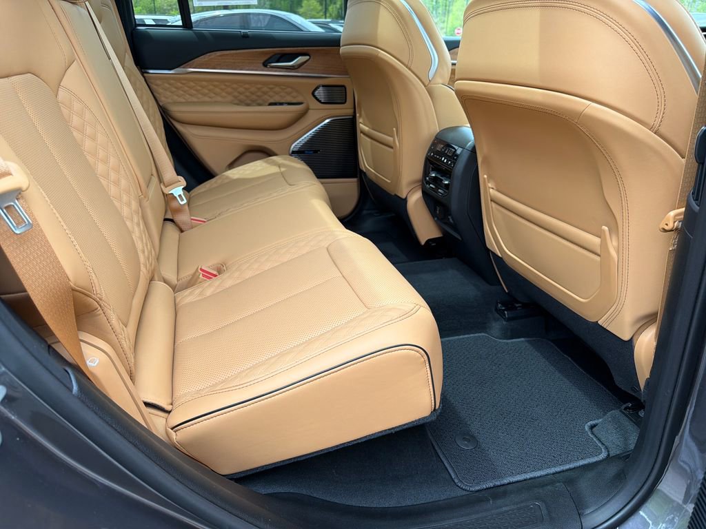 Used 2025 Jeep Grand Cherokee Summit image 54