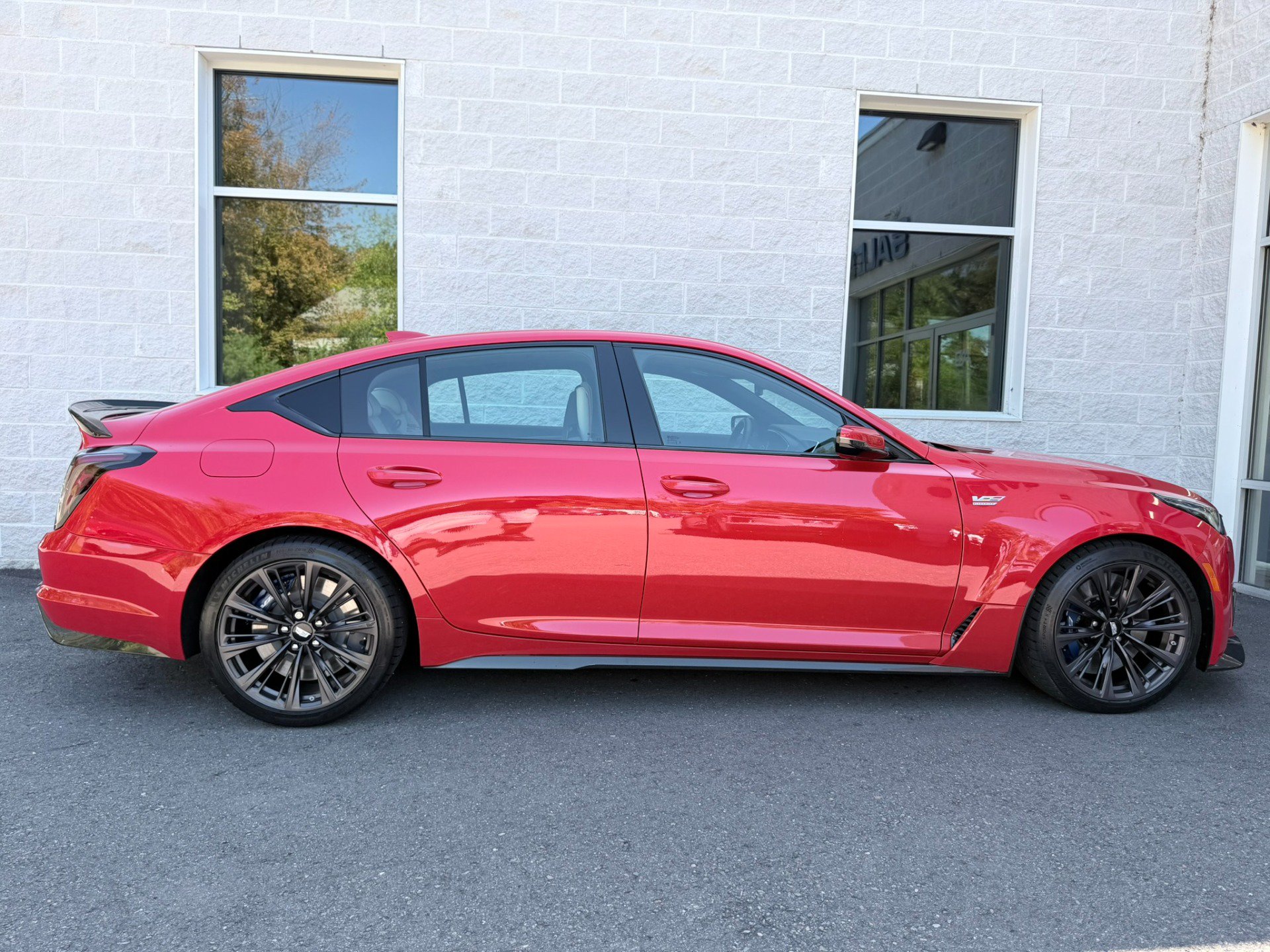 Used 2024 Cadillac CT5 V Blackwing w/ Carbon Fiber Package 2 RWD image 44