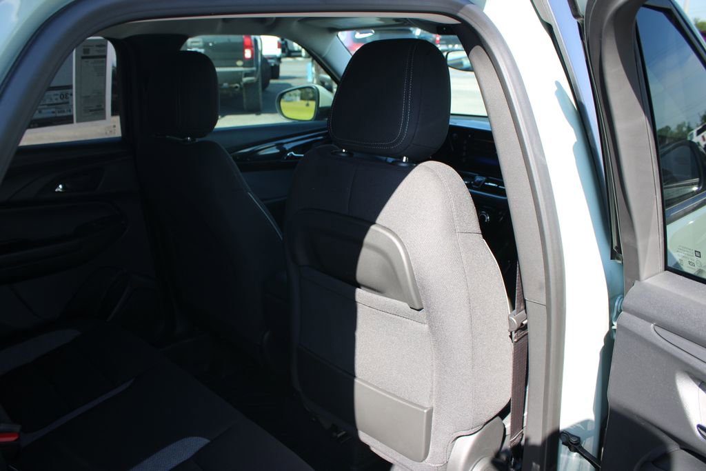 New 2026 Chevrolet TrailBlazer LT FWD image 27