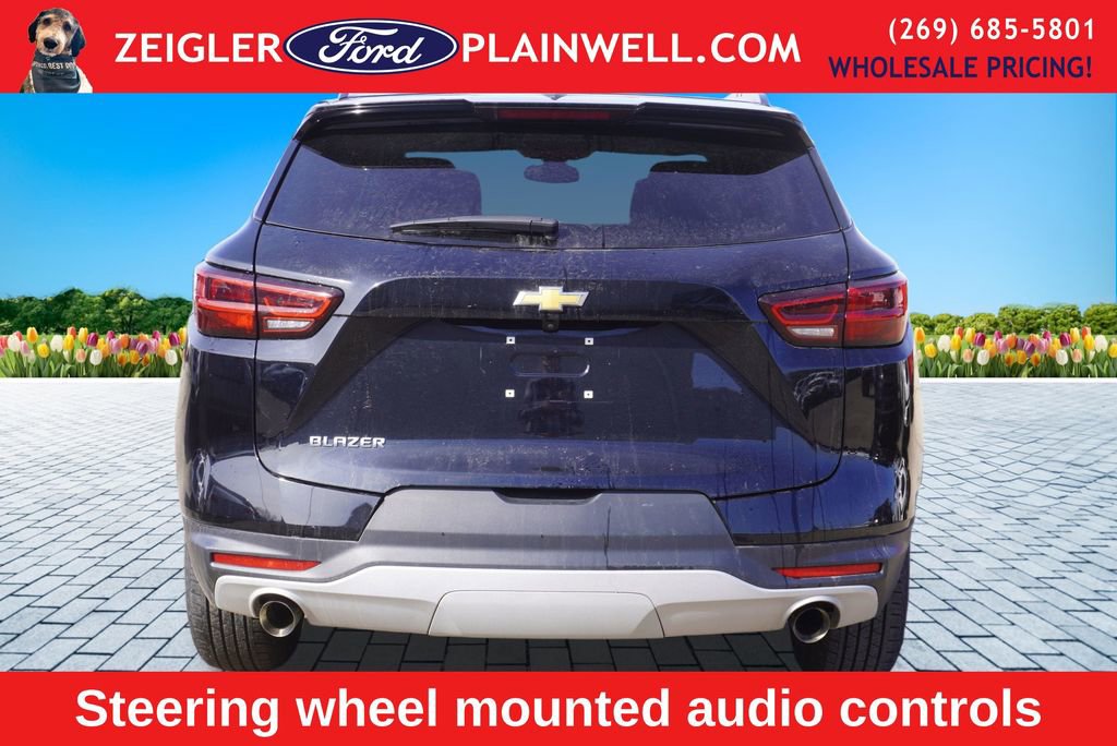 Used 2024 Chevrolet Blazer LT w/ Convenience Package image 6