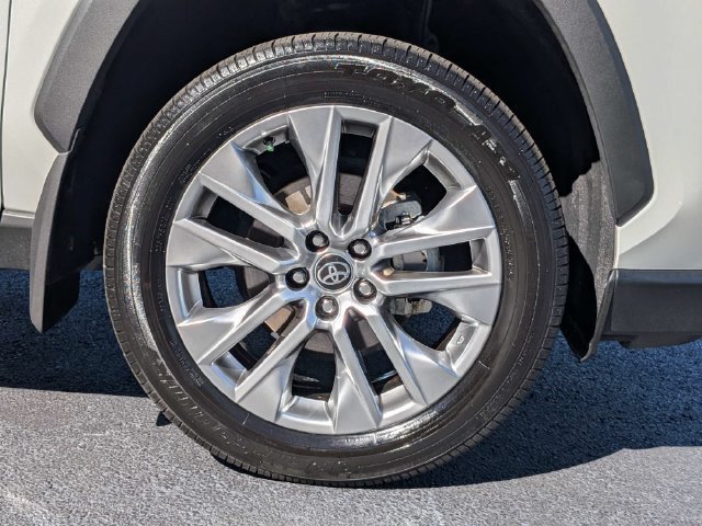 Certified 2025 Toyota RAV4 XLE Premium FWD image 15