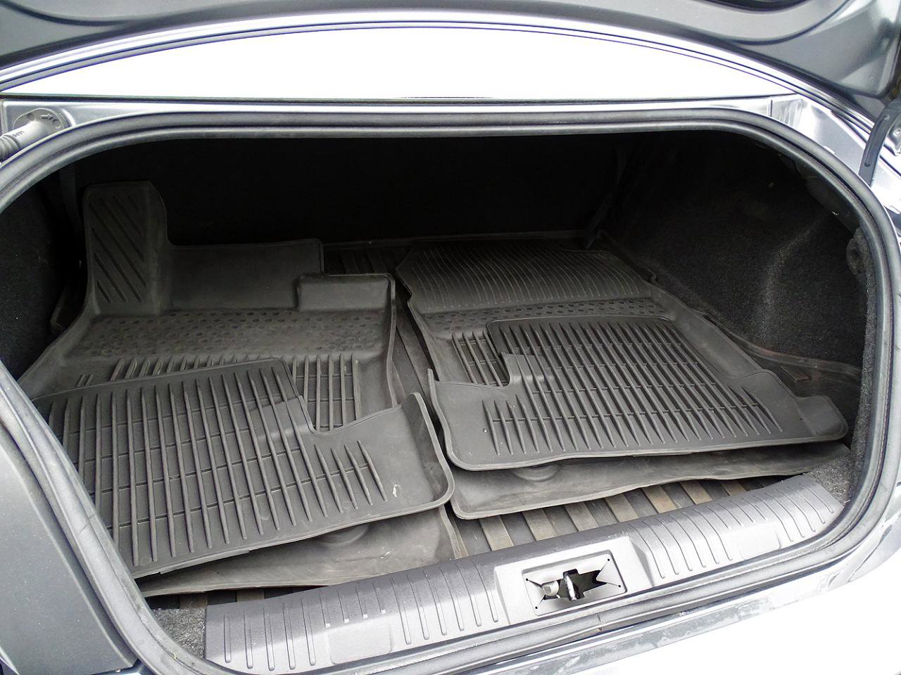 Used 2022 Toyota GR86 w/ ALL Weather Mat Package (TMS) RWD image 18