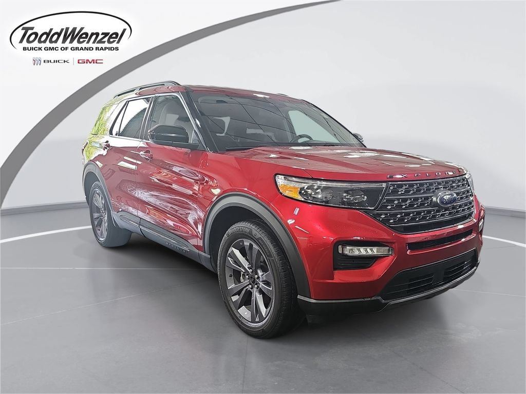 Used 2022 Ford Explorer XLT w/ Equipment Group 202A