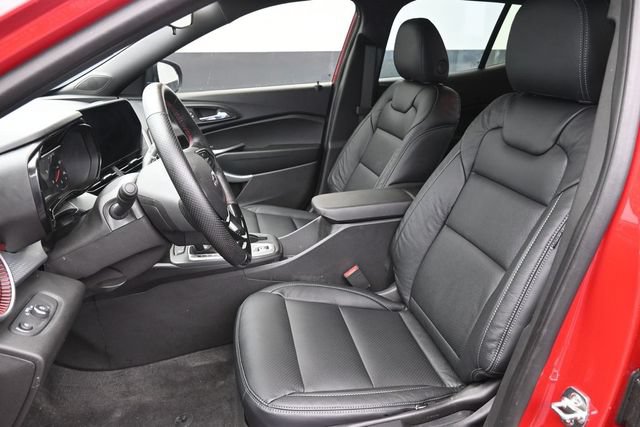 Used 2026 Chevrolet Trax RS FWD image 22
