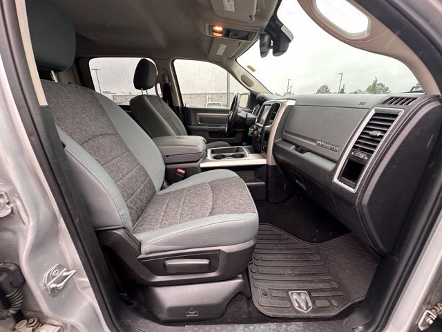 Used 2017 RAM 1500 Big Horn AWD/4WD image 31