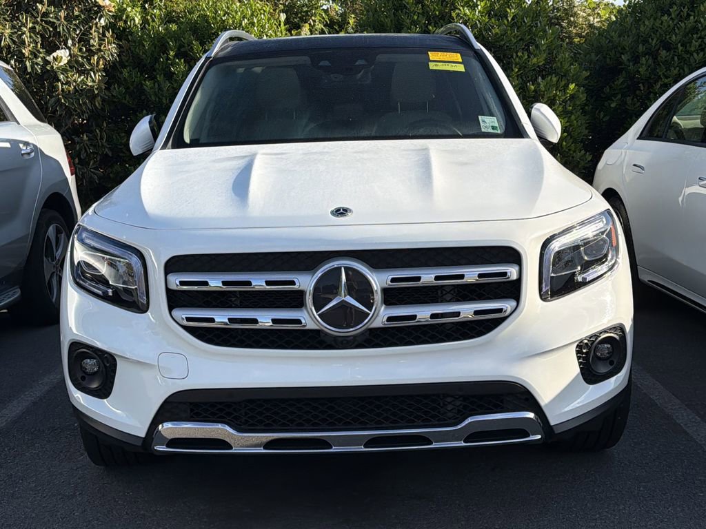 Certified 2022 Mercedes-Benz GLB 250 image 4