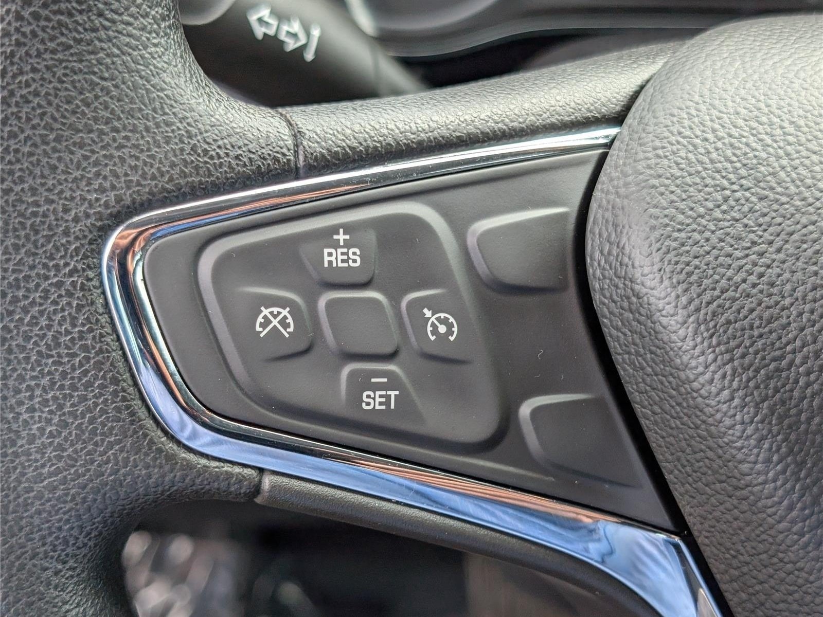 Used 2019 Chevrolet Cruze LT w/ Convenience Package FWD image 22
