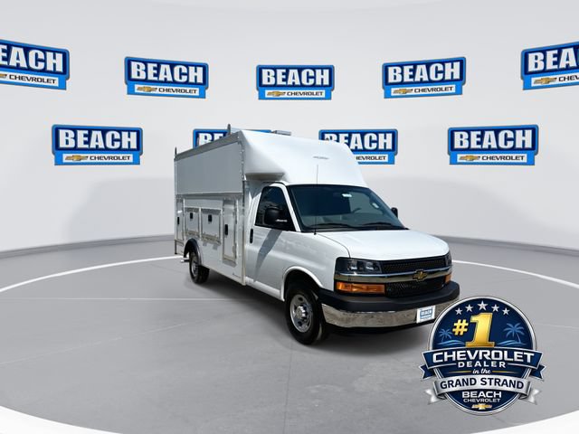 New 2026 Chevrolet Express 3500 w/ Power Convenience Package RWD image 2