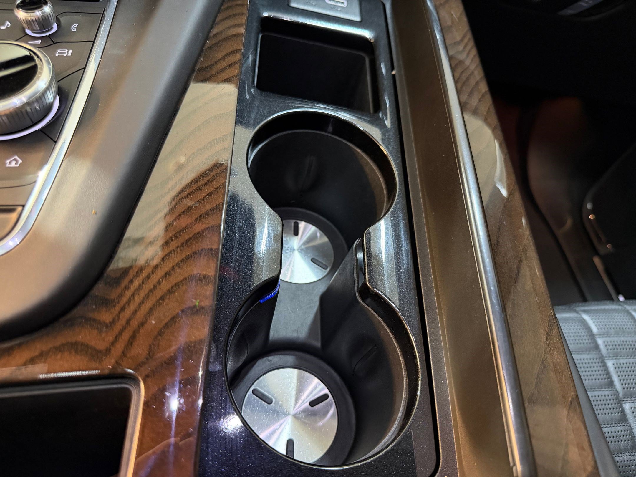 Certified 2024 Cadillac Escalade Sport Platinum w/ LPO, ONYX Package image 39