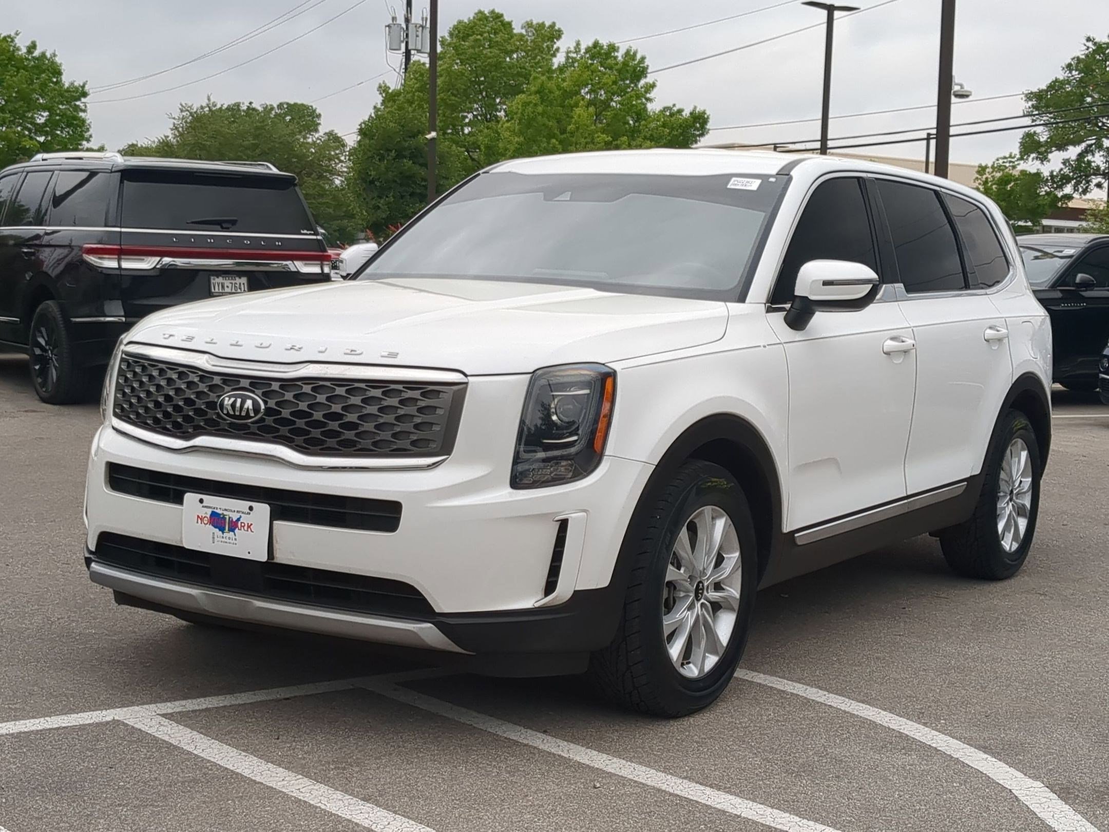 Used 2020 Kia Telluride LX image 7