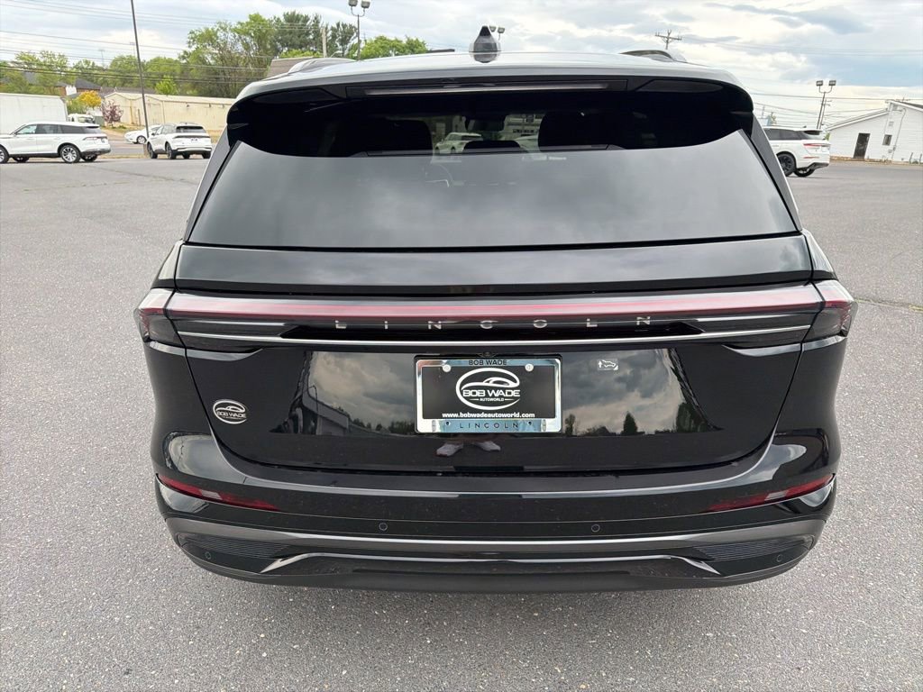 New 2026 Lincoln Nautilus Reserve w/ Jet Appearance Package AWD/4WD image 4