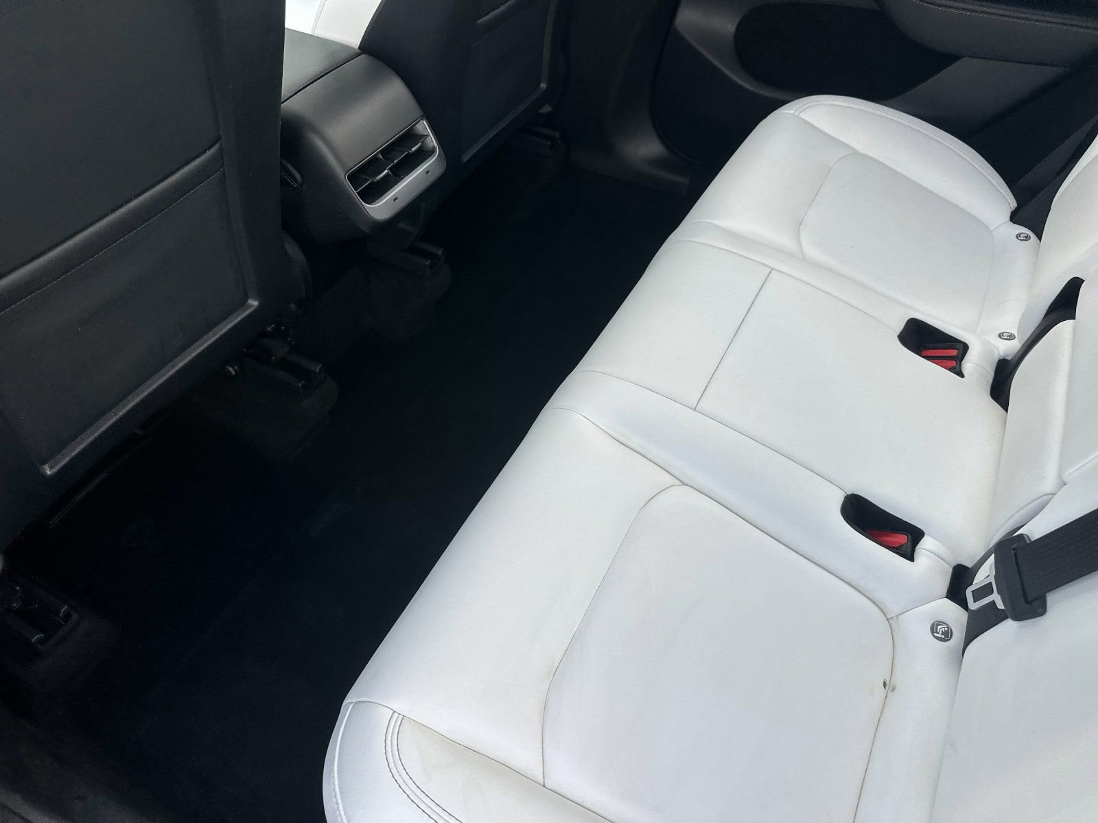 Used 2023 Tesla Model Y Long Range image 12