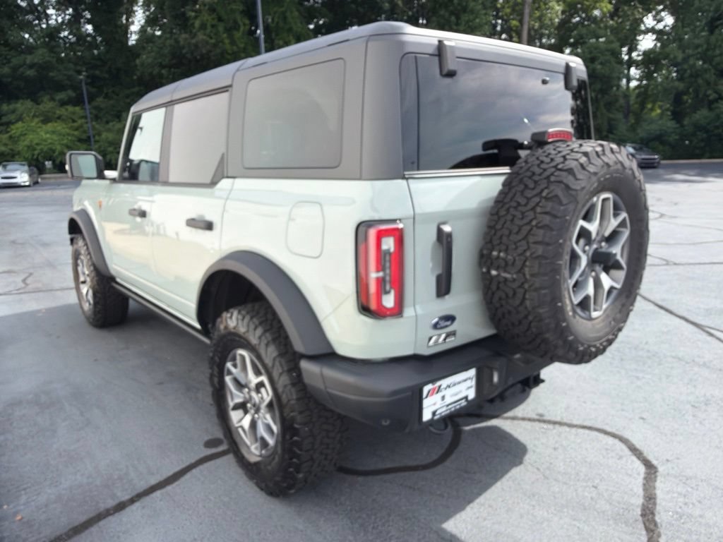 Used 2024 Ford Bronco Badlands AWD/4WD image 11