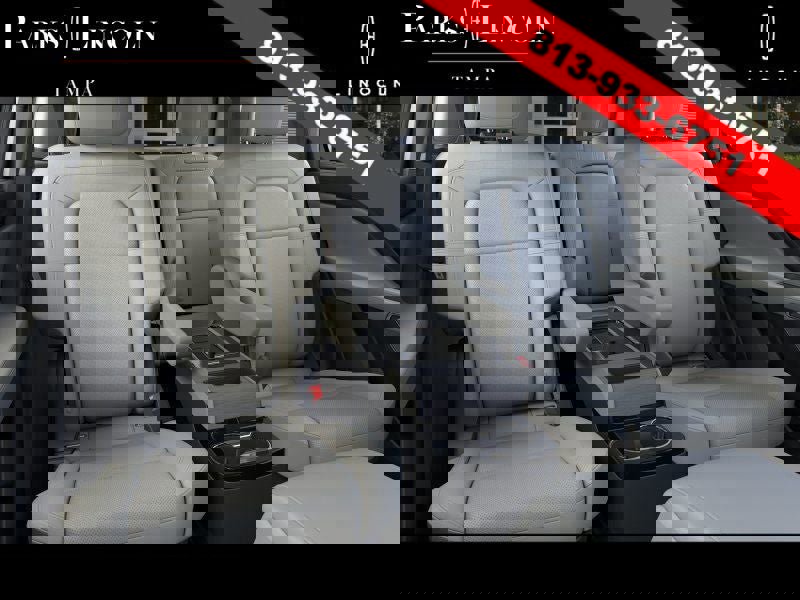 New 2026 Lincoln Aviator Reserve w/ Luxury Package image 11