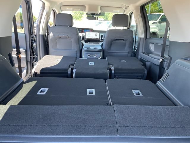 New 2026 Ford Expedition Active AWD/4WD image 74