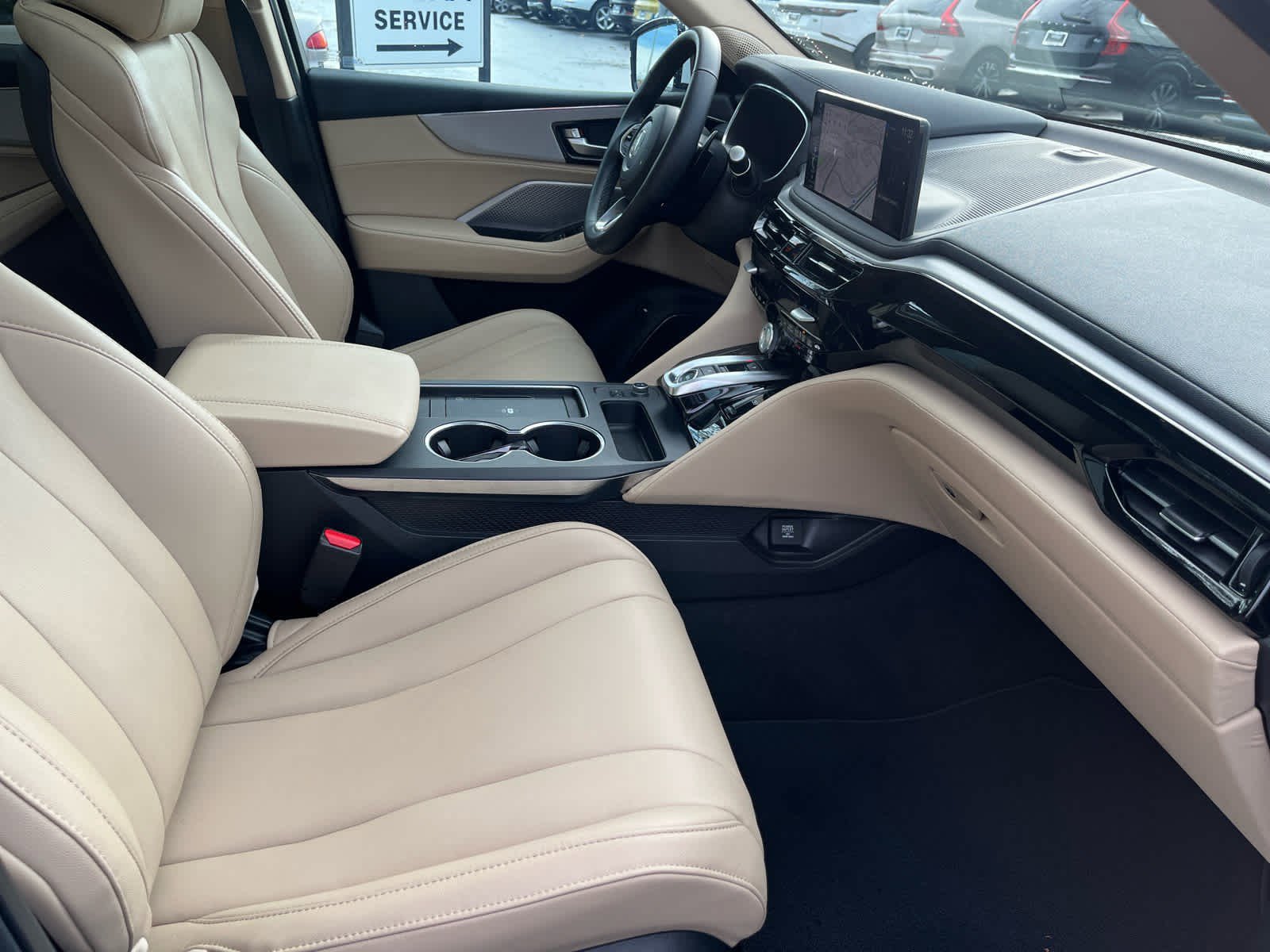 Used 2025 Acura MDX FWD image 18