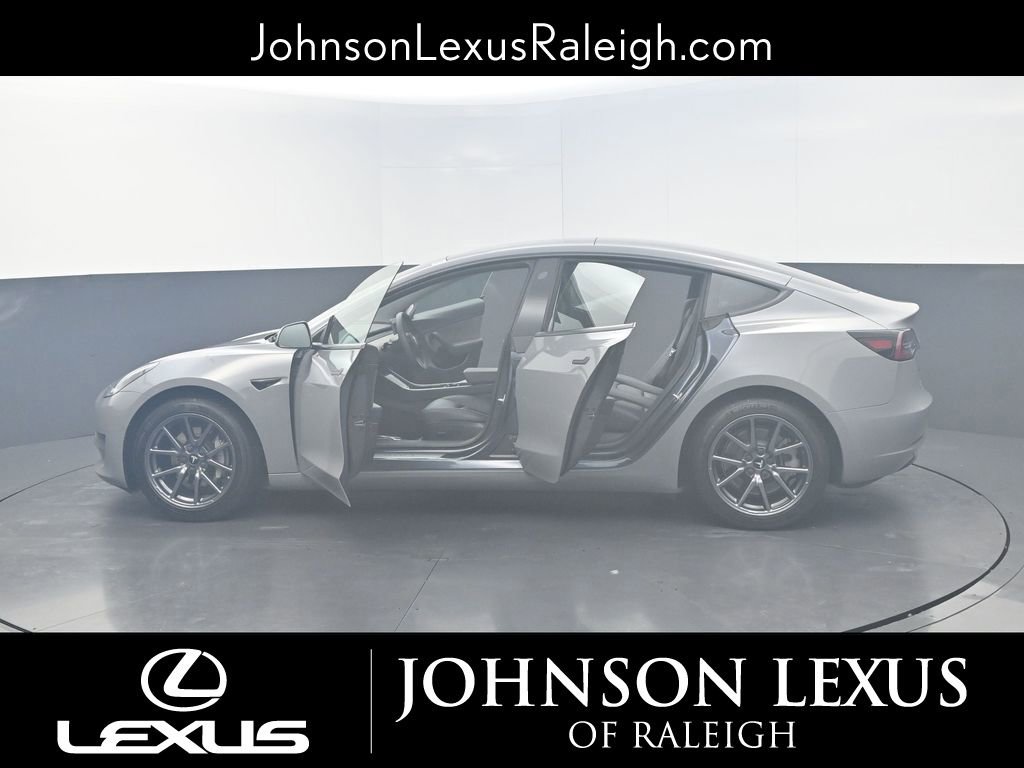 Used 2020 Tesla Model 3 Standard Range Plus image 26