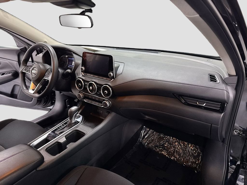 Used 2023 Nissan Sentra SV image 31