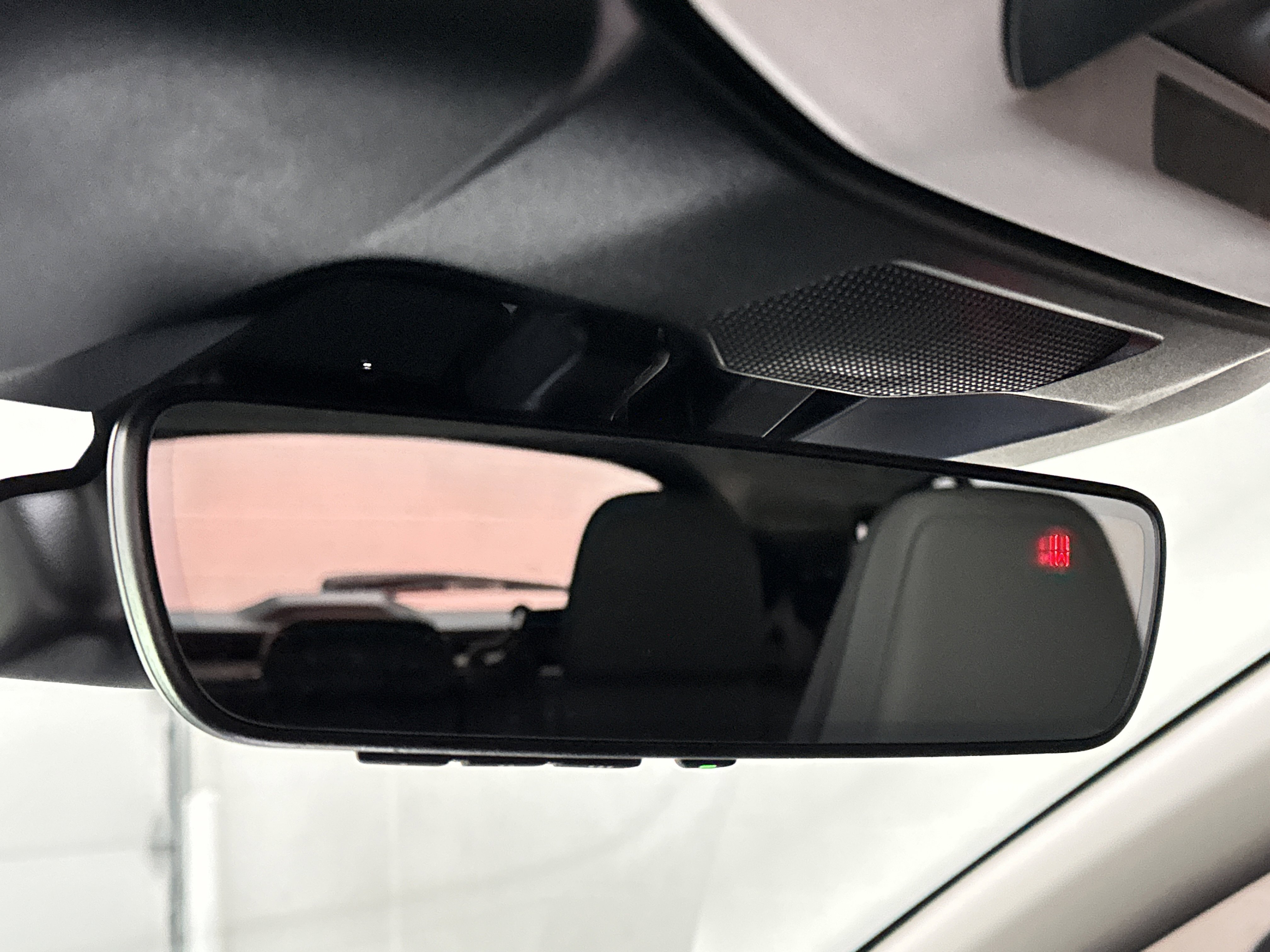 Used 2024 Subaru Crosstrek 2.5i Limited image 33