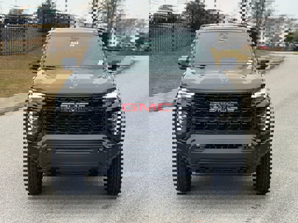 New 2026 GMC Canyon Elevation w/ Convenience Package image 9