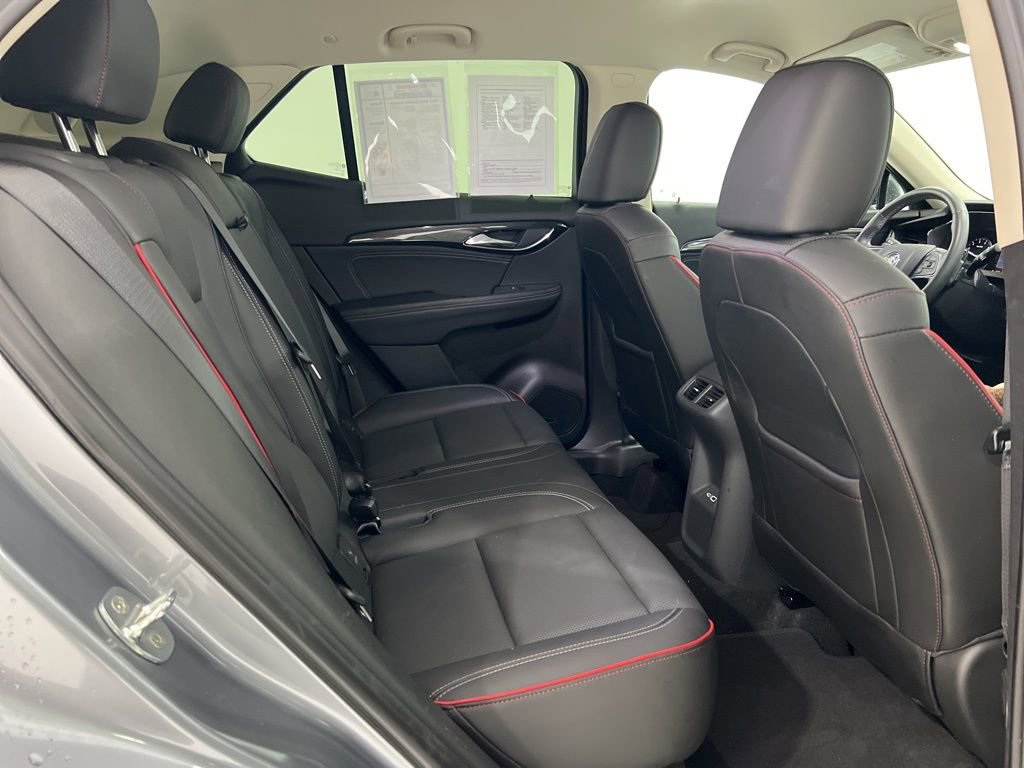 Used 2022 Buick Envision Essence w/ Sport Touring Package image 23