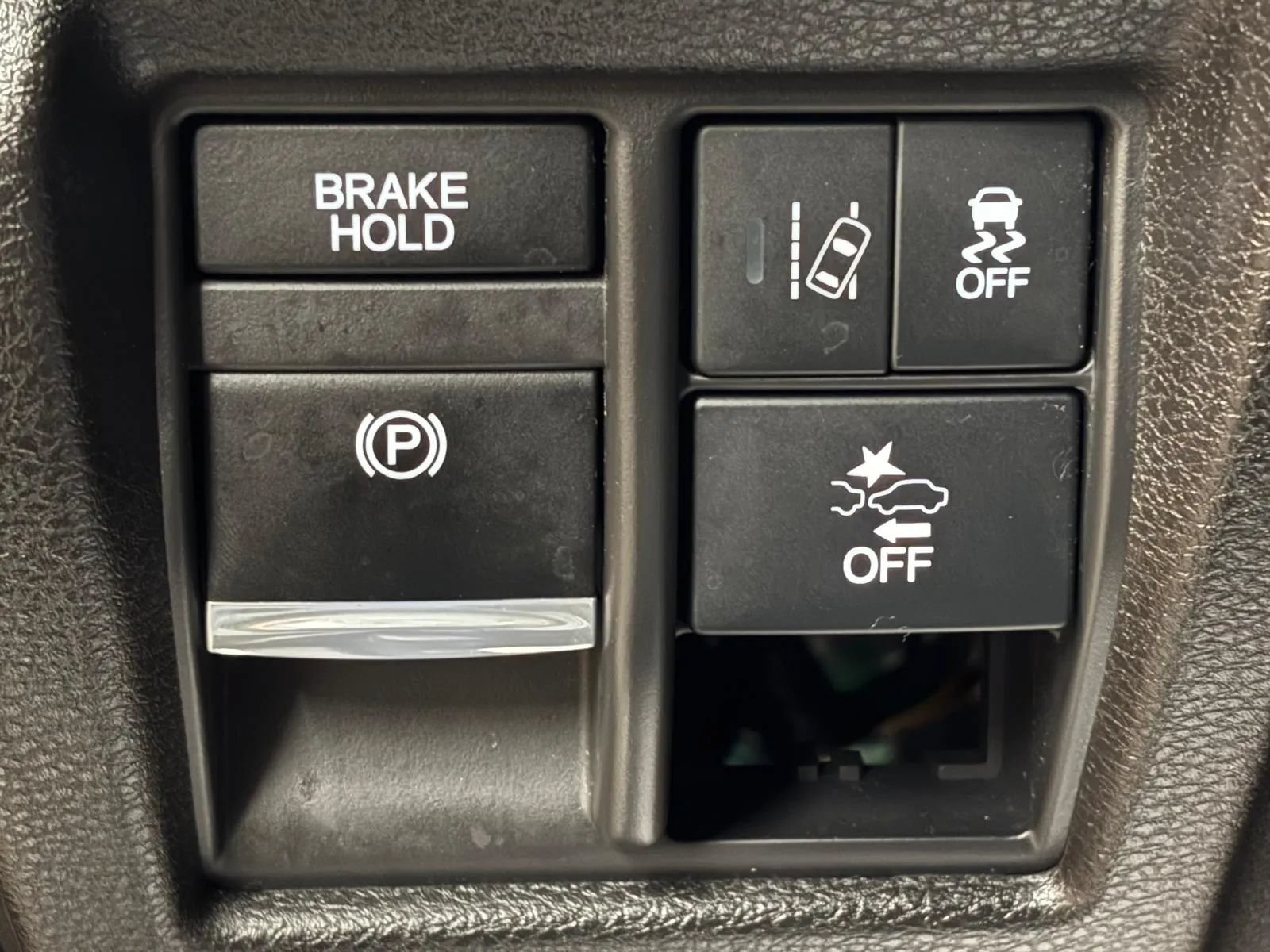 Used 2020 Acura MDX SH-AWD image 31
