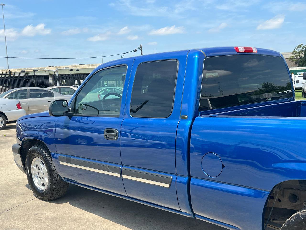 Used 2003 Chevrolet Silverado 1500 LS RWD image 21