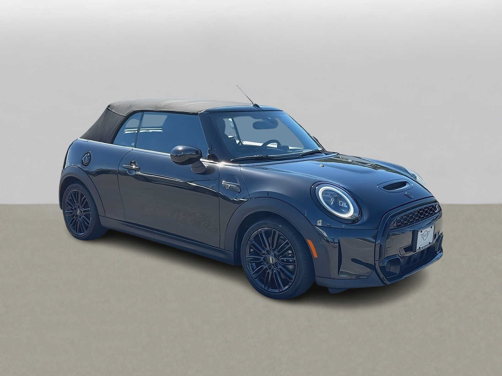 Used 2024 MINI Cooper S FWD image 2
