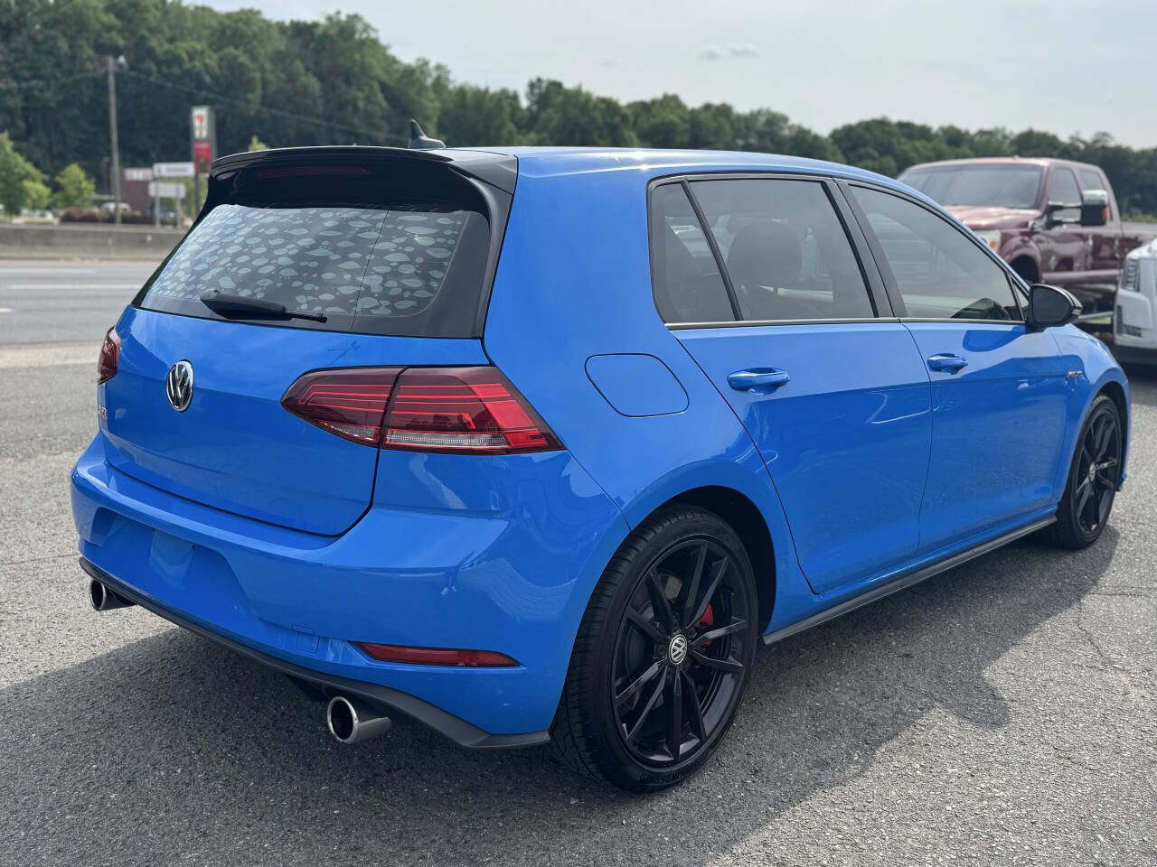 Used 2021 Volkswagen GTI S FWD image 5
