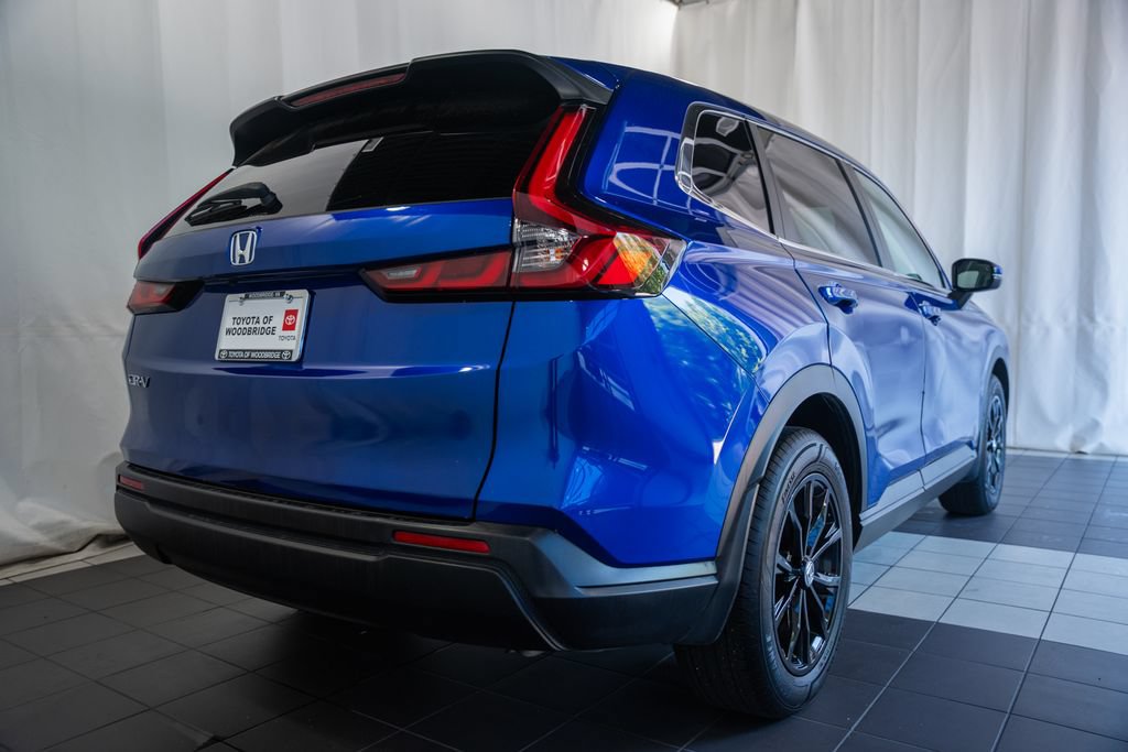 Used 2023 Honda CR-V EX image 4