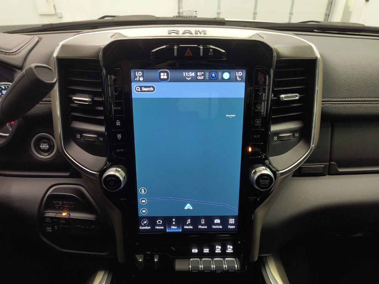 Used 2024 RAM 3500 Laramie AWD/4WD image 23