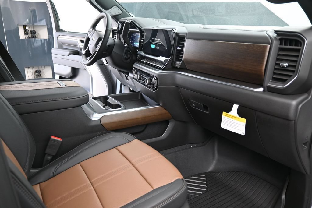 New 2026 Chevrolet Silverado 3500 High Country w/ Technology Package AWD/4WD image 10